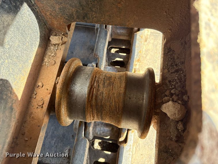 image for item EJ8804 2008 John Deere 200D LC excavator