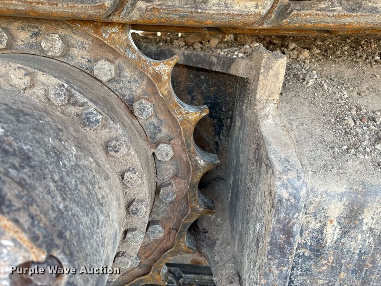 image for item EJ8804 2008 John Deere 200D LC excavator