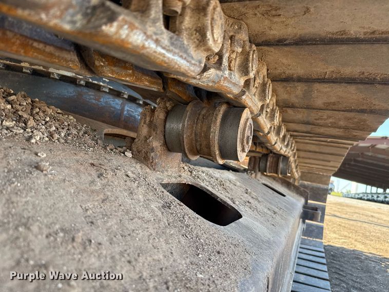 image for item EJ8804 2008 John Deere 200D LC excavator