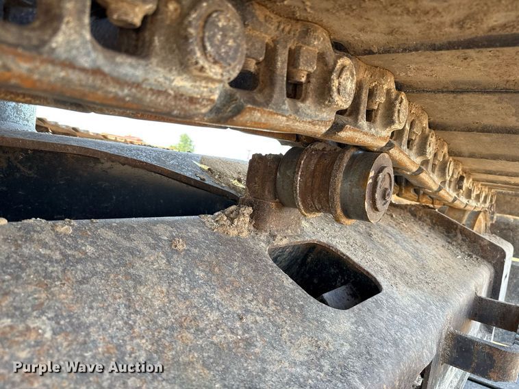 image for item EJ8804 2008 John Deere 200D LC excavator