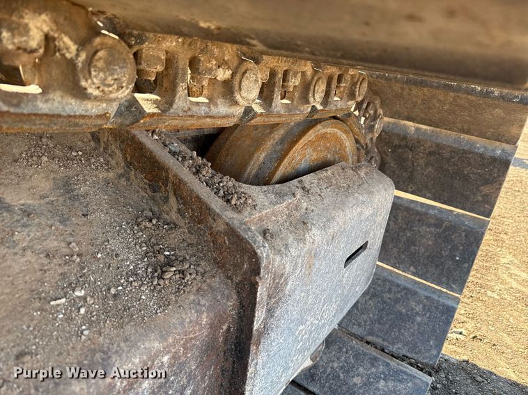 image for item EJ8804 2008 John Deere 200D LC excavator