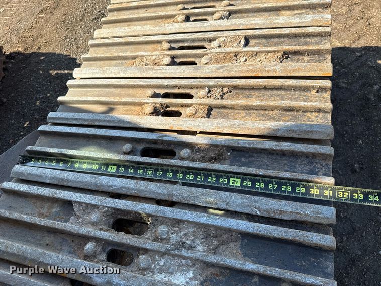 image for item EJ8804 2008 John Deere 200D LC excavator