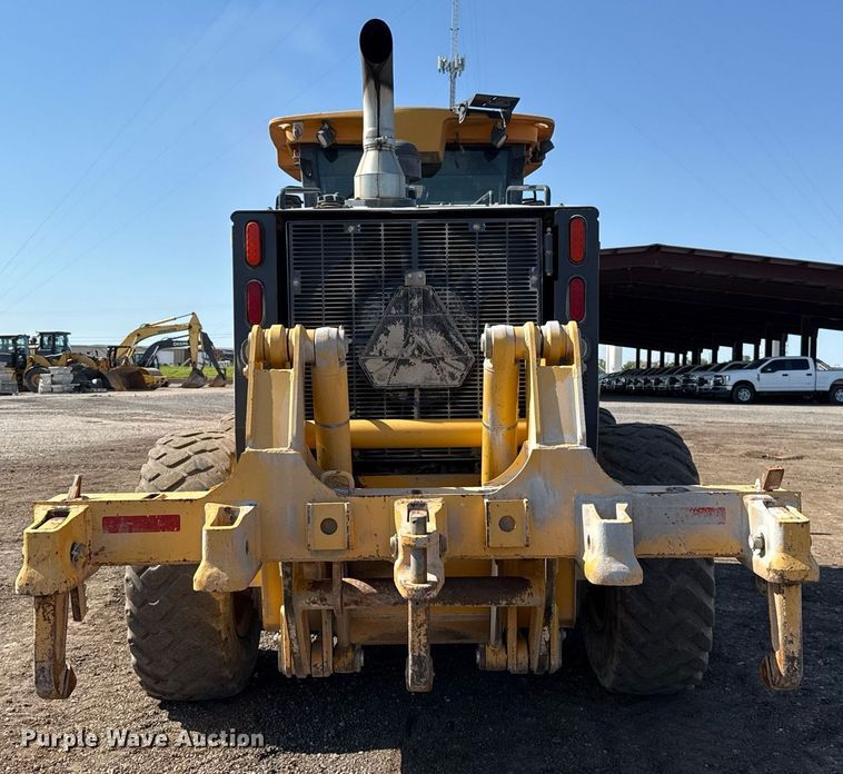 image for item EJ8805 2012 John Deere 772GP motor grader