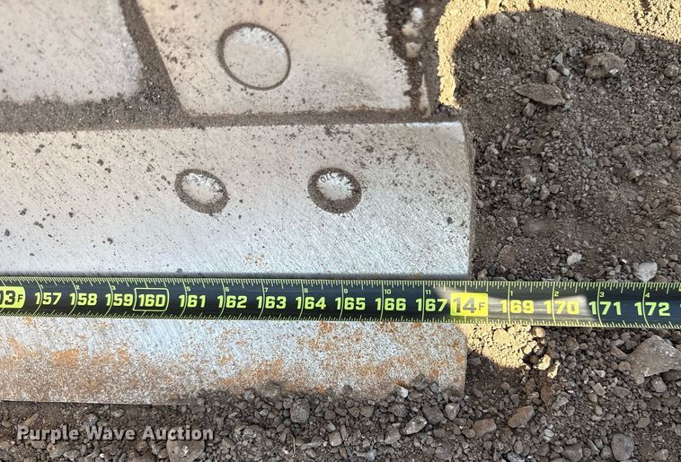 image for item EJ8805 2012 John Deere 772GP motor grader