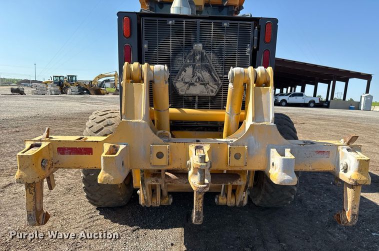 image for item EJ8805 2012 John Deere 772GP motor grader