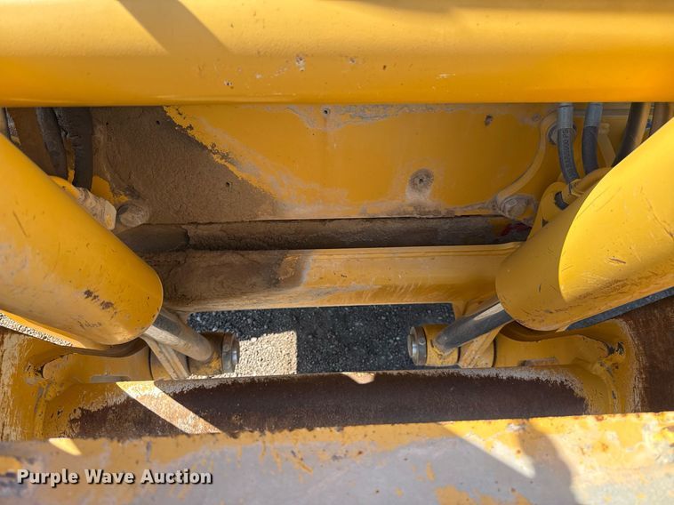 image for item EJ8805 2012 John Deere 772GP motor grader