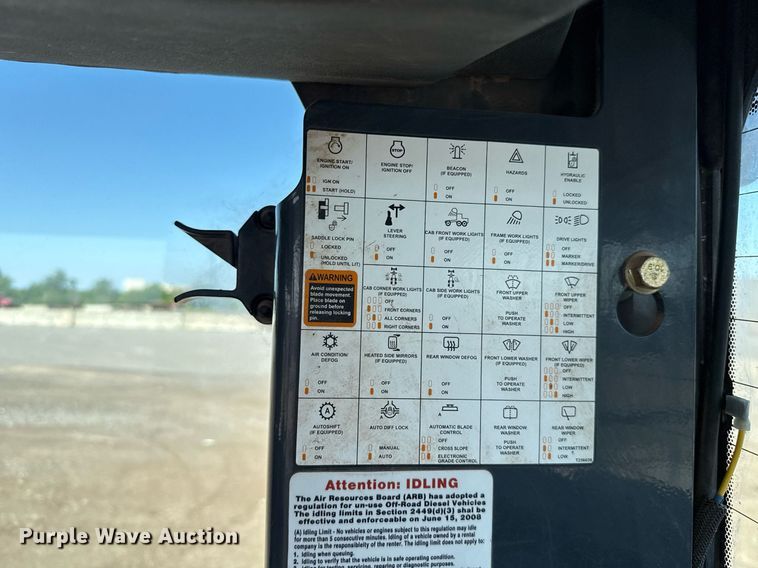 image for item EJ8805 2012 John Deere 772GP motor grader