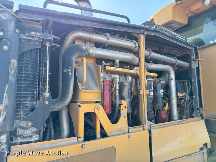 image for item EJ8805 2012 John Deere 772GP motor grader