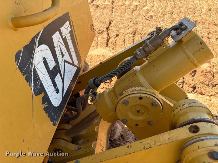 image for item EJ8827 2014 Caterpillar D6K2 XL dozer