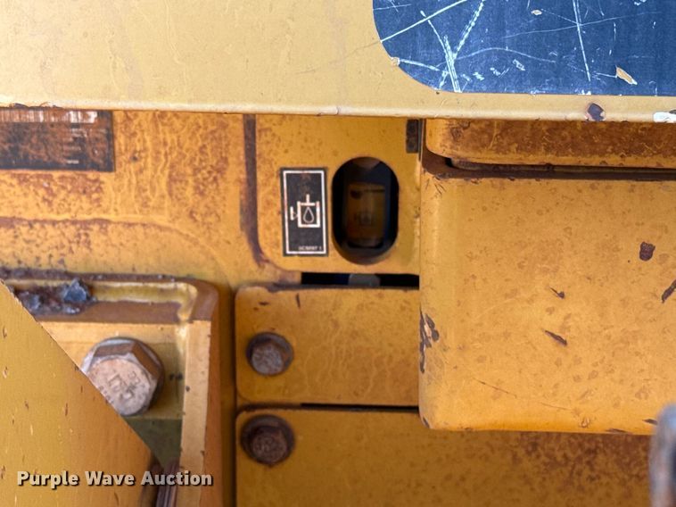 image for item EJ8827 2014 Caterpillar D6K2 XL dozer