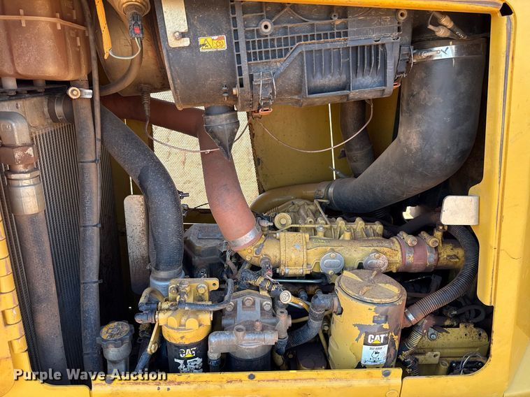 image for item EJ8827 2014 Caterpillar D6K2 XL dozer