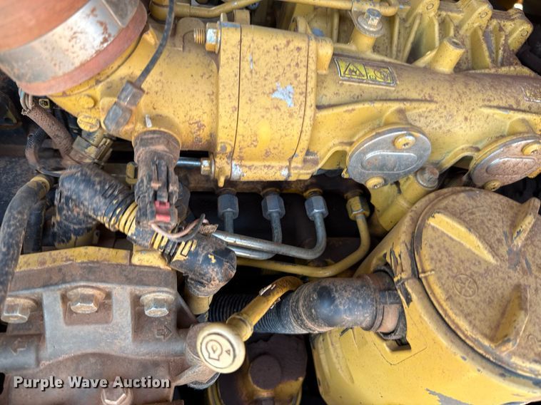 image for item EJ8827 2014 Caterpillar D6K2 XL dozer