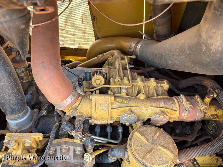 image for item EJ8827 2014 Caterpillar D6K2 XL dozer