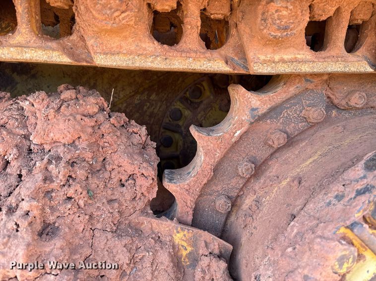 image for item EJ8827 2014 Caterpillar D6K2 XL dozer