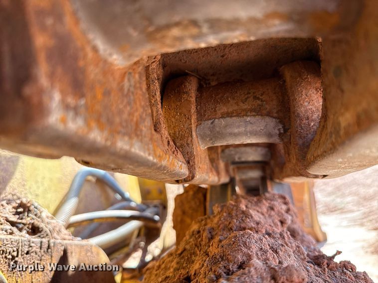 image for item EJ8827 2014 Caterpillar D6K2 XL dozer