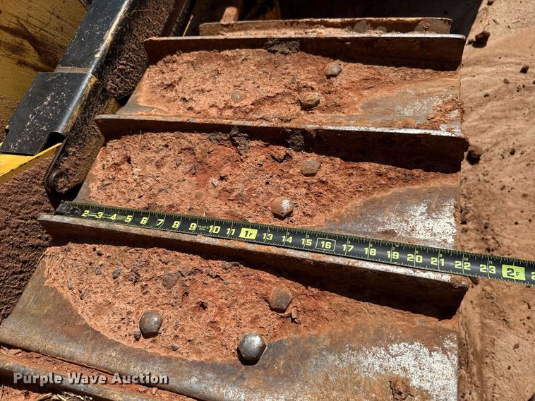 image for item EJ8827 2014 Caterpillar D6K2 XL dozer