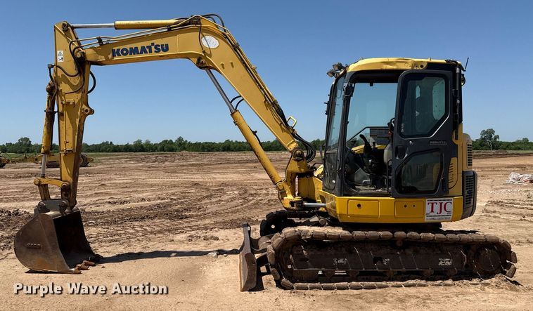 image for item EJ8828 2014 Komatsu PC88MR-8 mini excavator
