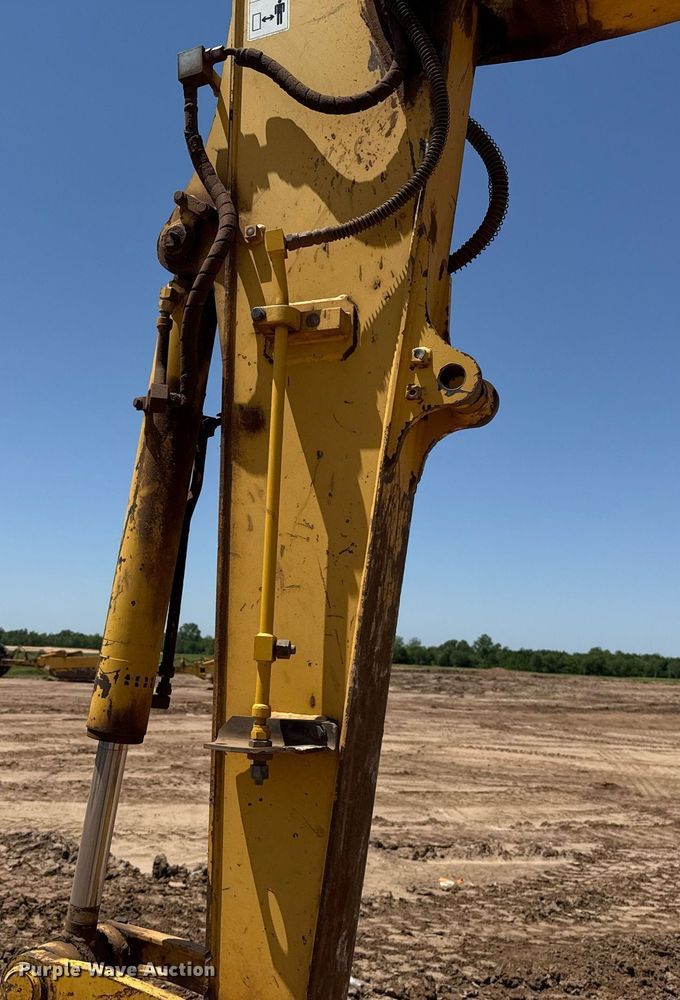 image for item EJ8828 2014 Komatsu PC88MR-8 mini excavator