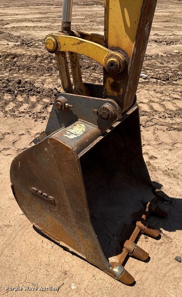 image for item EJ8828 2014 Komatsu PC88MR-8 mini excavator