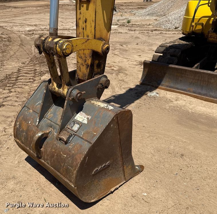 image for item EJ8828 2014 Komatsu PC88MR-8 mini excavator