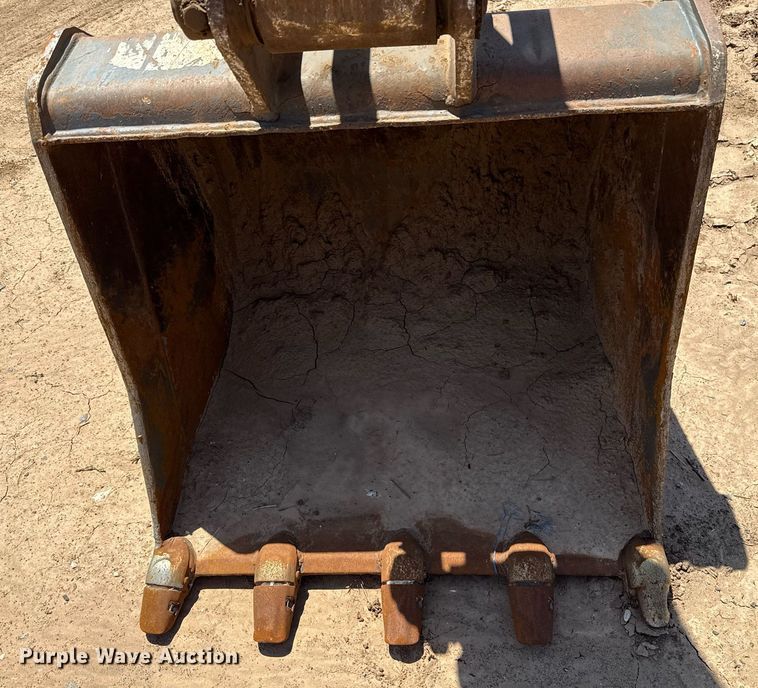 image for item EJ8828 2014 Komatsu PC88MR-8 mini excavator