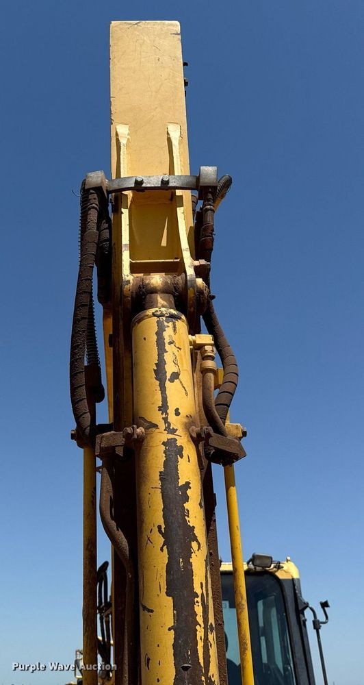 image for item EJ8828 2014 Komatsu PC88MR-8 mini excavator