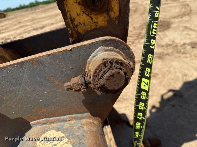 image for item EJ8828 2014 Komatsu PC88MR-8 mini excavator