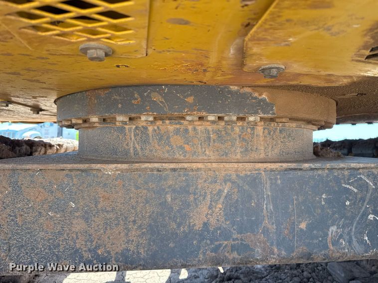 image for item EJ8828 2014 Komatsu PC88MR-8 mini excavator