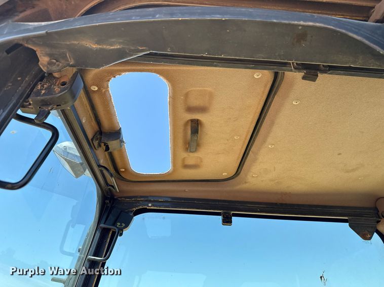 image for item EJ8828 2014 Komatsu PC88MR-8 mini excavator