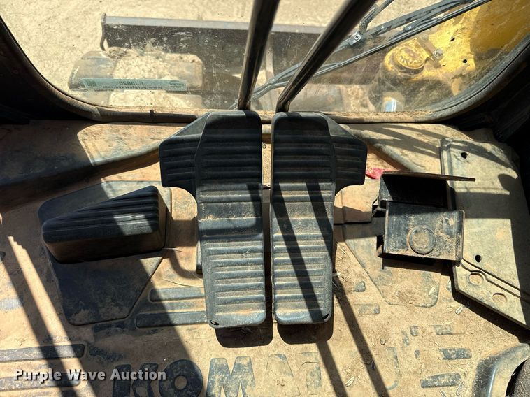 image for item EJ8828 2014 Komatsu PC88MR-8 mini excavator