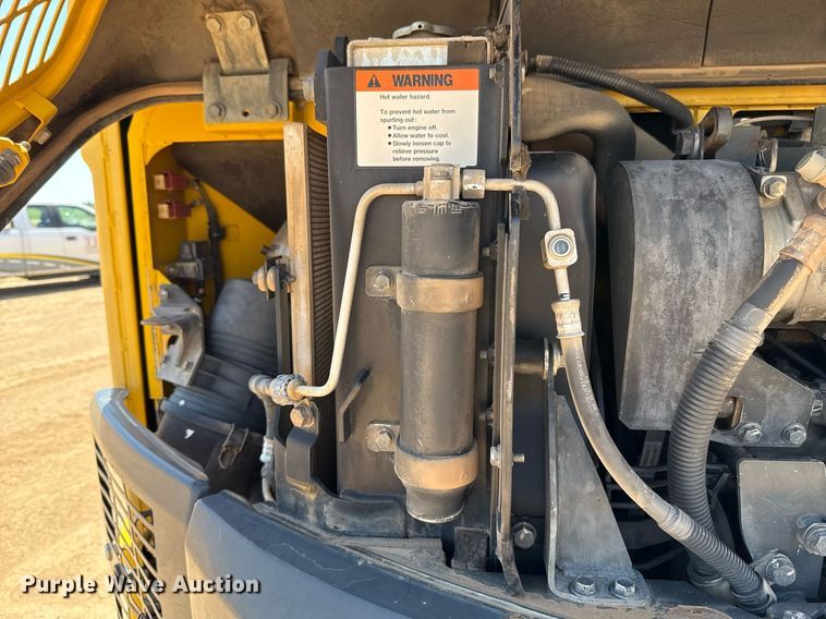 image for item EJ8828 2014 Komatsu PC88MR-8 mini excavator