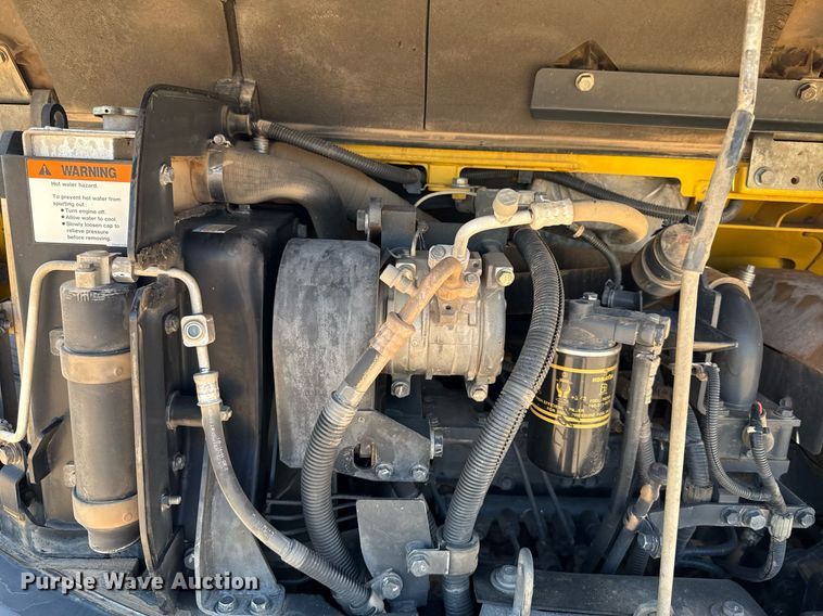 image for item EJ8828 2014 Komatsu PC88MR-8 mini excavator