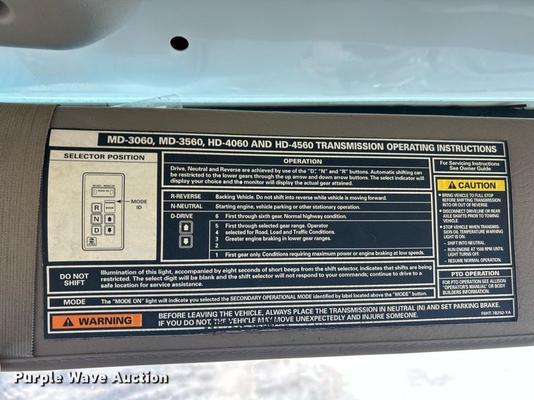 image for item EK2790 2005 Sterling Truck L9500  dump truck