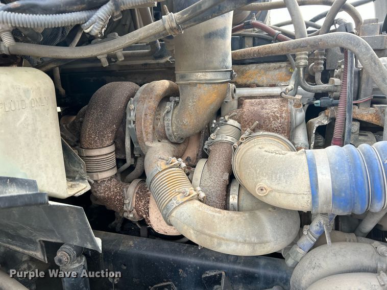 image for item EK2790 2005 Sterling Truck L9500  dump truck