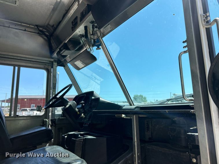 image for item EK8068 2013 Freightliner MT55 utility / service truck