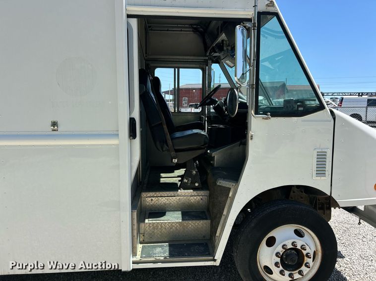 image for item EK8068 2013 Freightliner MT55 utility / service truck