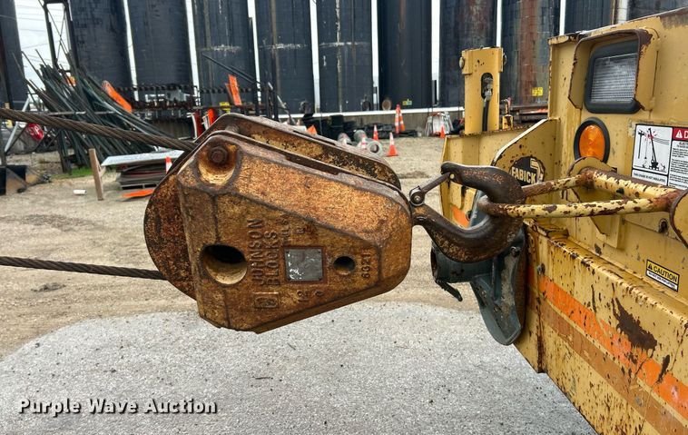 image for item EK8069 1998 Grove RT635C crane