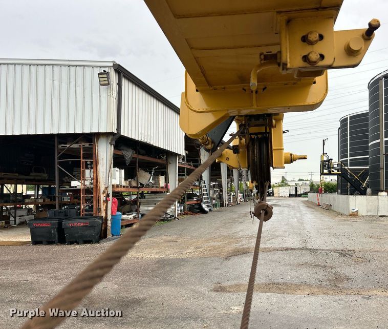 image for item EK8069 1998 Grove RT635C crane