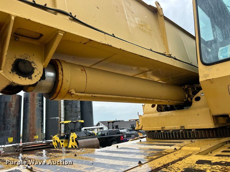 image for item EK8069 1998 Grove RT635C crane