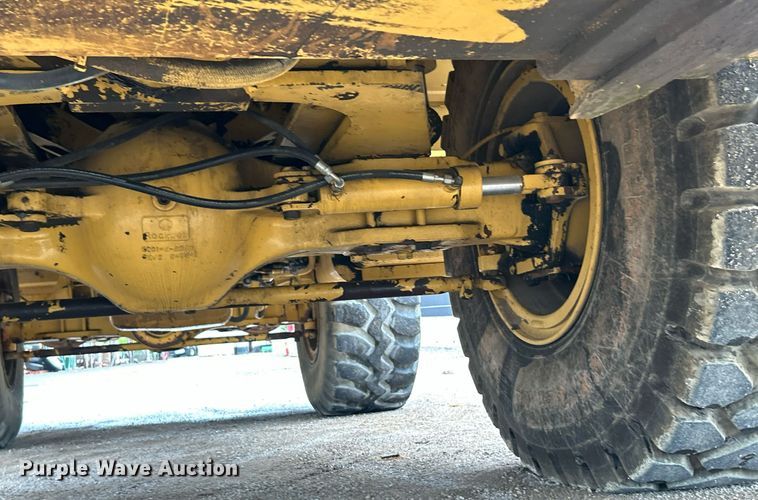 image for item EK8069 1998 Grove RT635C crane