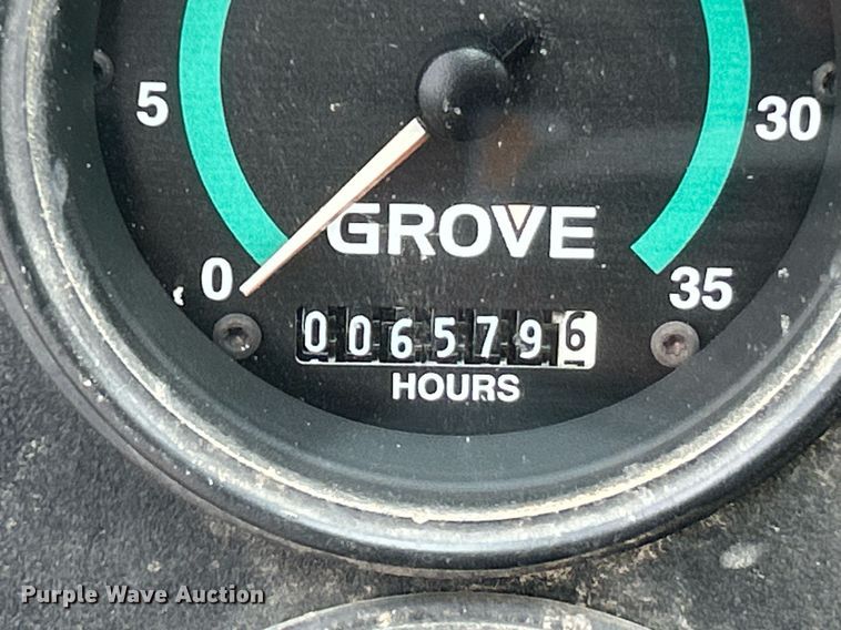 image for item EK8069 1998 Grove RT635C crane