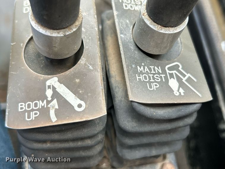 image for item EK8069 1998 Grove RT635C crane