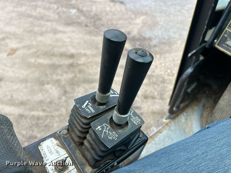 image for item EK8069 1998 Grove RT635C crane