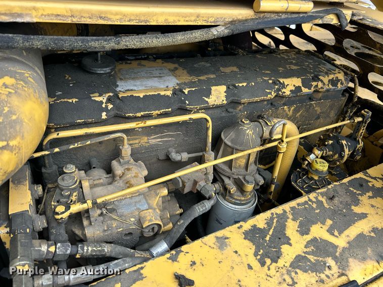 image for item EK8069 1998 Grove RT635C crane