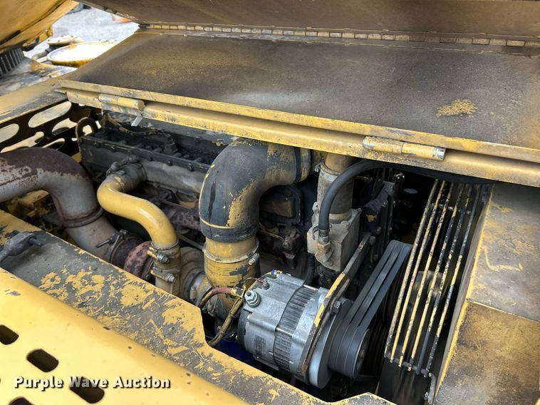 image for item EK8069 1998 Grove RT635C crane