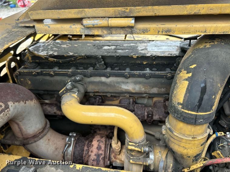 image for item EK8069 1998 Grove RT635C crane