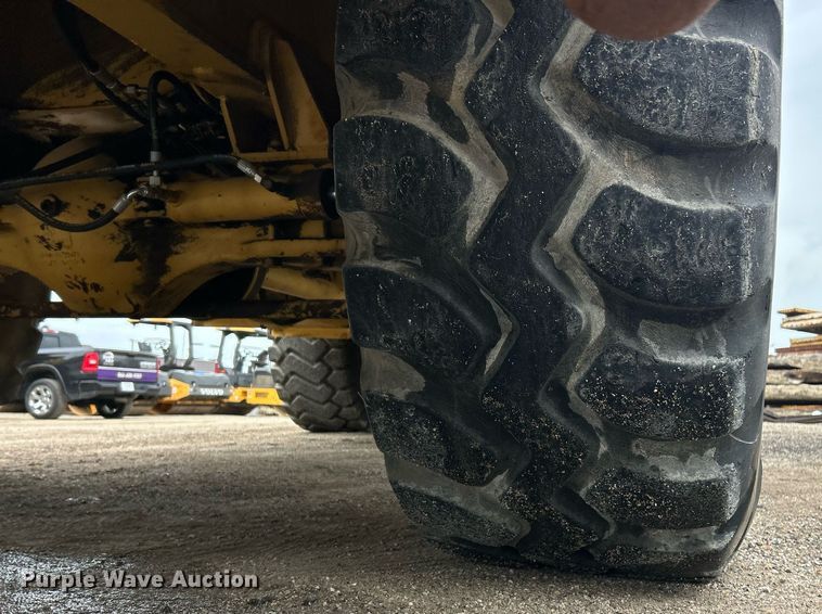 image for item EK8069 1998 Grove RT635C crane