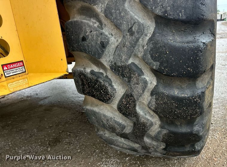 image for item EK8069 1998 Grove RT635C crane