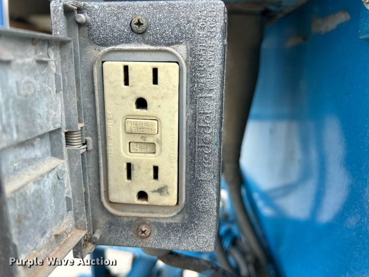 image for item EK8084 2007 Genie Z-45/25 boom lift