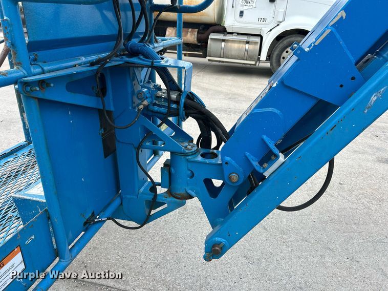 image for item EK8084 2007 Genie Z-45/25 boom lift